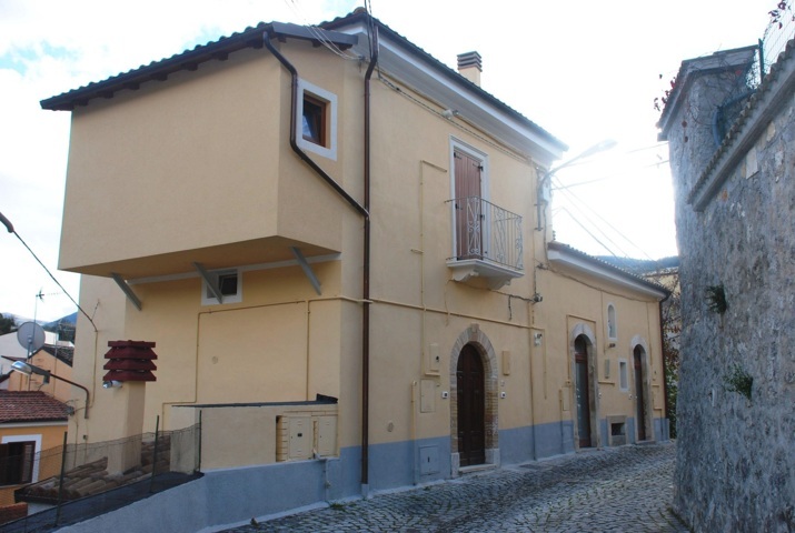 Riparazione e adeguamento Sismico casa Via Roma a Goriano Sicoli